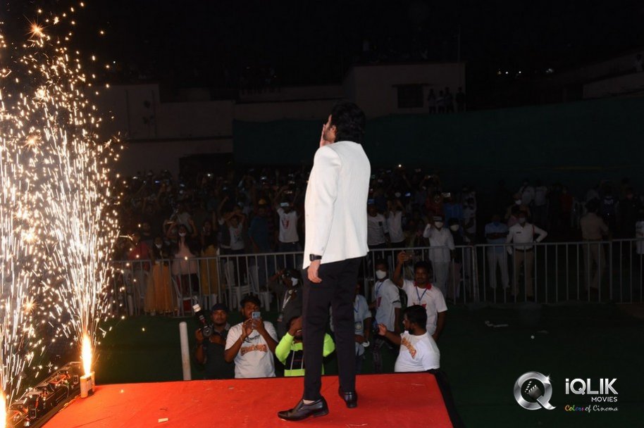 Jathi-Ratnalu-Pre-Release-Event